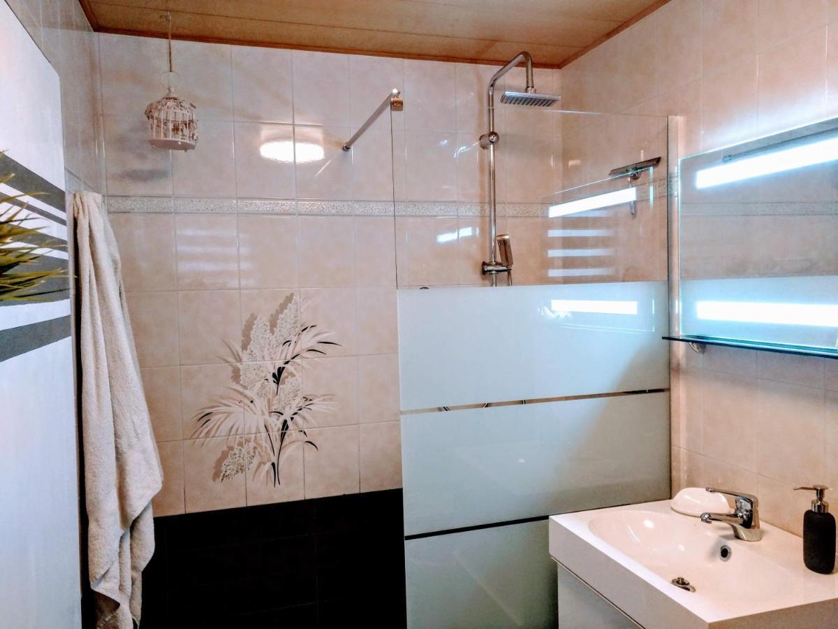 Regina Del Bosco Della Vicina Cavalese Apartamento Daiano Exterior foto